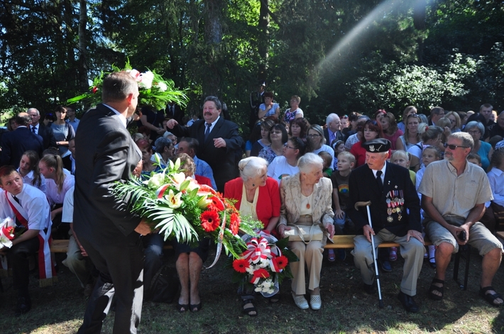 Gmina Lubiewo: Apel Poległych w Klonowie - ZDJĘCIA