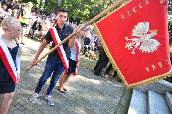 Gmina Lubiewo: Apel Poległych w Klonowie - ZDJĘCIA