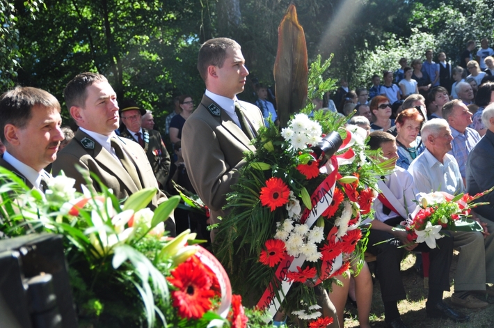 Gmina Lubiewo: Apel Poległych w Klonowie - ZDJĘCIA