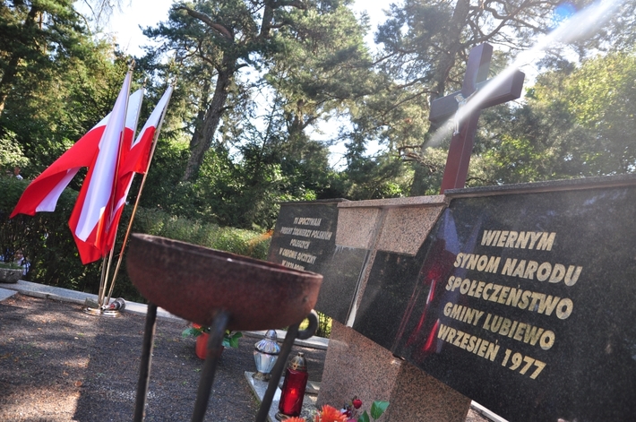 Gmina Lubiewo: Apel Poległych w Klonowie - ZDJĘCIA