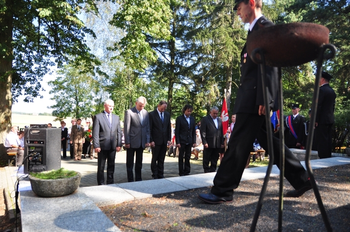 Gmina Lubiewo: Apel Poległych w Klonowie - ZDJĘCIA