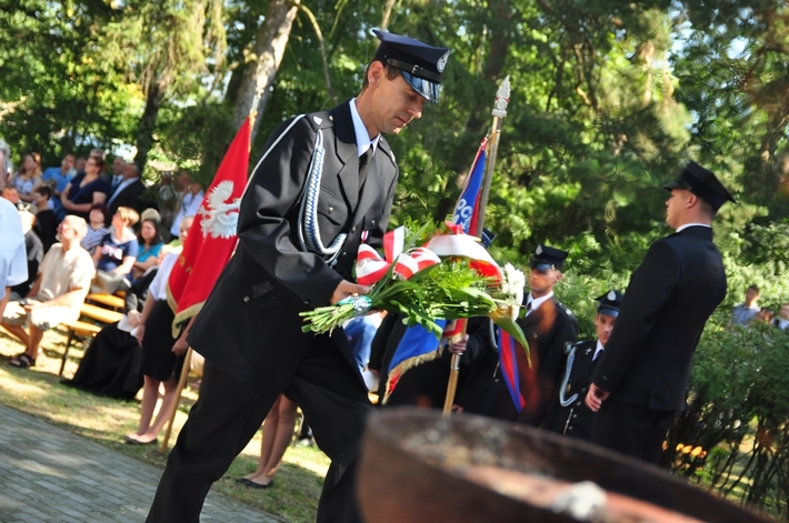 Gmina Lubiewo: Apel Poległych w Klonowie - ZDJĘCIA