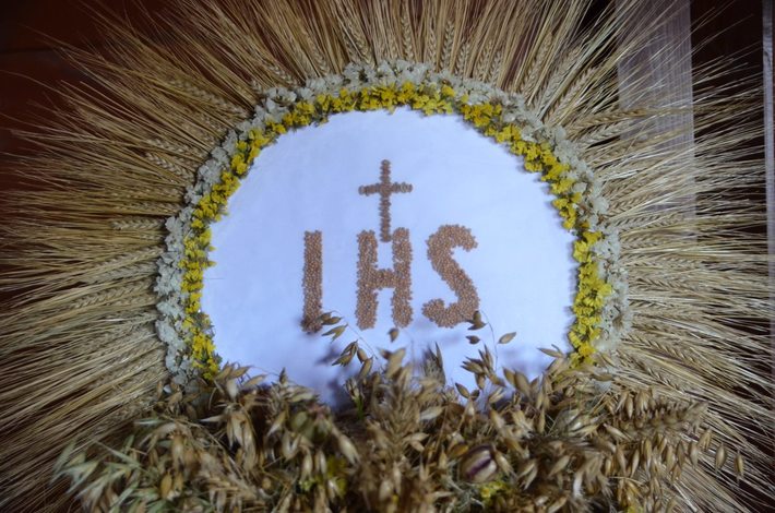 Gmina Tuchola: Dożynkowe wieńce - ZDJĘCIA