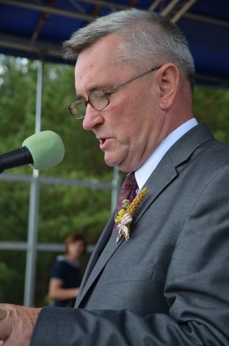 Gmina Tuchola: Dożynkowe wieńce - ZDJĘCIA