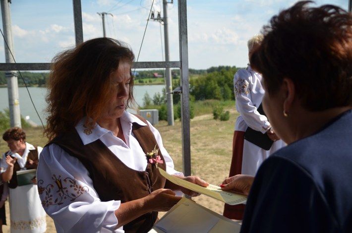 Gmina Tuchola: Dożynkowe wieńce - ZDJĘCIA