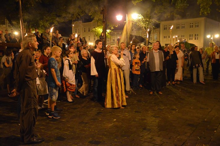 Tuchola: Tajemniczy spacer po Tucholi - ZDJĘCIA