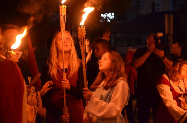Tuchola: Tajemniczy spacer po Tucholi - ZDJĘCIA