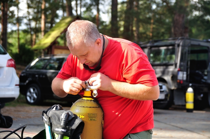 Piła: Sprzątanie jeziora Środkowego - FILM I ZDJĘCIA