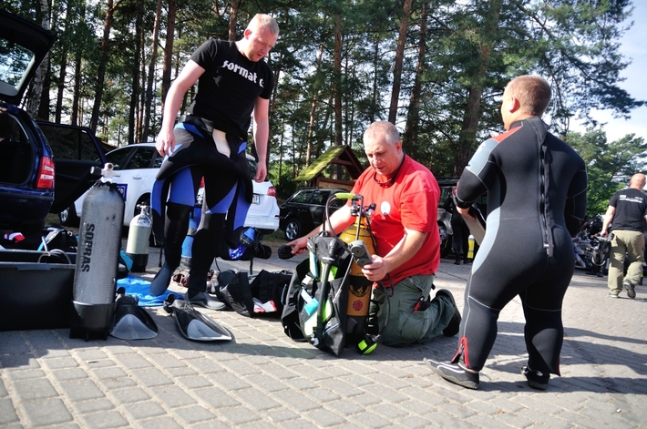 Piła: Sprzątanie jeziora Środkowego - FILM I ZDJĘCIA