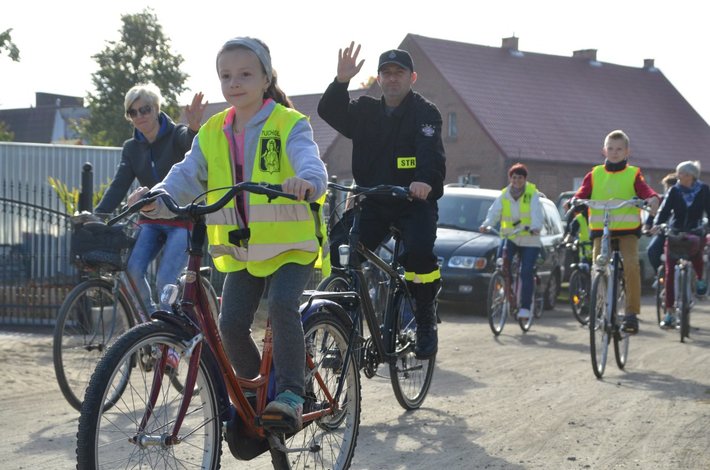 Legbąd: Rajd rowerowy - ZDJĘCIA