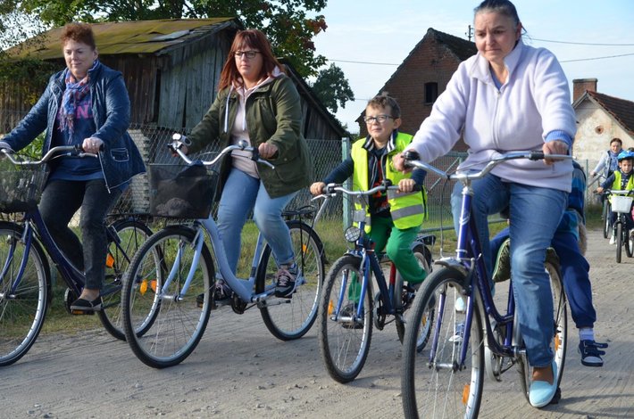Legbąd: Rajd rowerowy - ZDJĘCIA