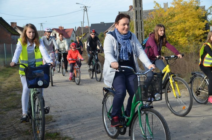 Legbąd: Rajd rowerowy - ZDJĘCIA