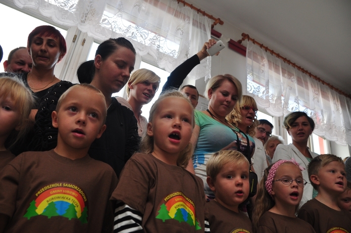 Gmina Lubiewo: Pasowanie przedszkolaka - GALERIA ZDJĘĆ