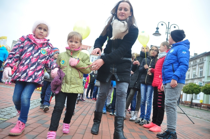 Tuchola: Pola Nadziei 2016. Sadziliśmy żonkile - ZDJĘCIA