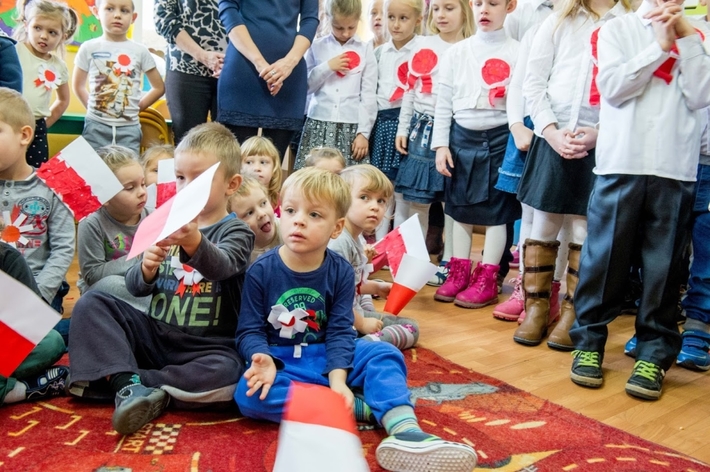 Tak przedszkolacy z Cekcyna uczcili Święto Niepodległości - GALERIA ZDJĘĆ