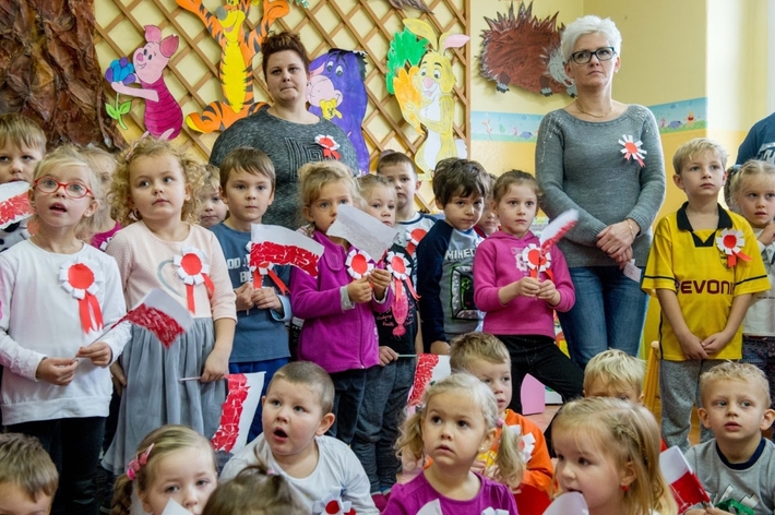Tak przedszkolacy z Cekcyna uczcili Święto Niepodległości - GALERIA ZDJĘĆ