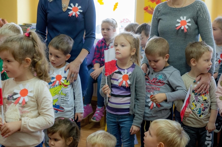 Tak przedszkolacy z Cekcyna uczcili Święto Niepodległości - GALERIA ZDJĘĆ