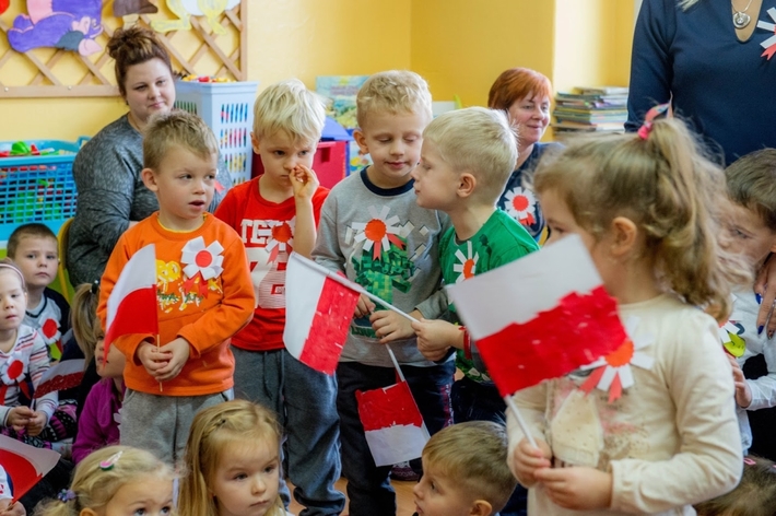 Tak przedszkolacy z Cekcyna uczcili Święto Niepodległości - GALERIA ZDJĘĆ
