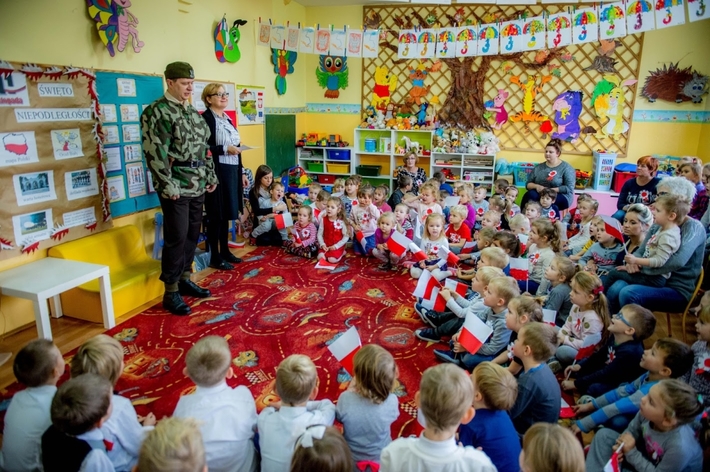 Tak przedszkolacy z Cekcyna uczcili Święto Niepodległości - GALERIA ZDJĘĆ