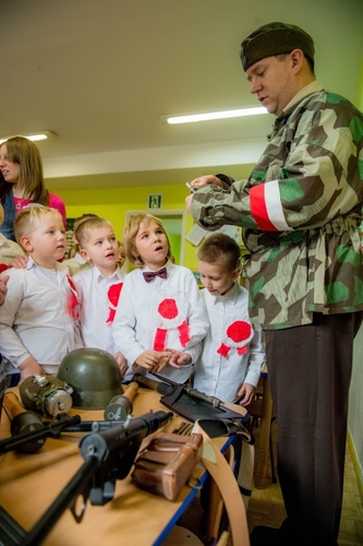 Tak przedszkolacy z Cekcyna uczcili Święto Niepodległości - GALERIA ZDJĘĆ