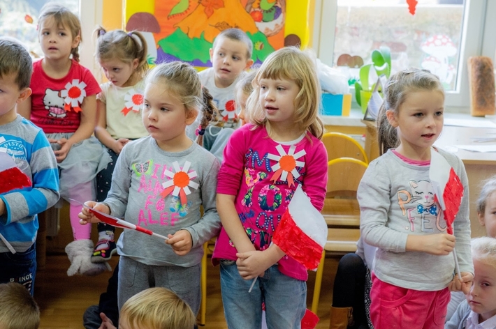 Tak przedszkolacy z Cekcyna uczcili Święto Niepodległości - GALERIA ZDJĘĆ