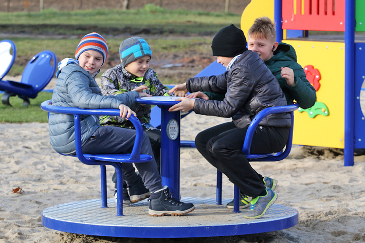 Gmina Lubiewo: Otwarcie Podwórka Nivea - ZDJĘCIA