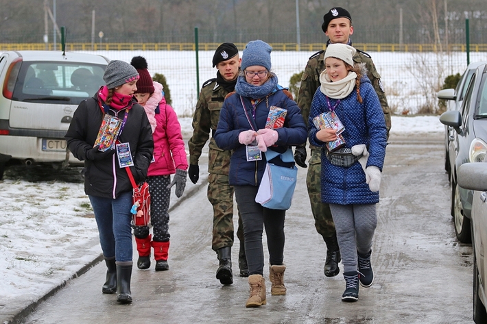 Powiat tucholski: Oni byli wolontariuszami WOŚP - ZDJĘCIA