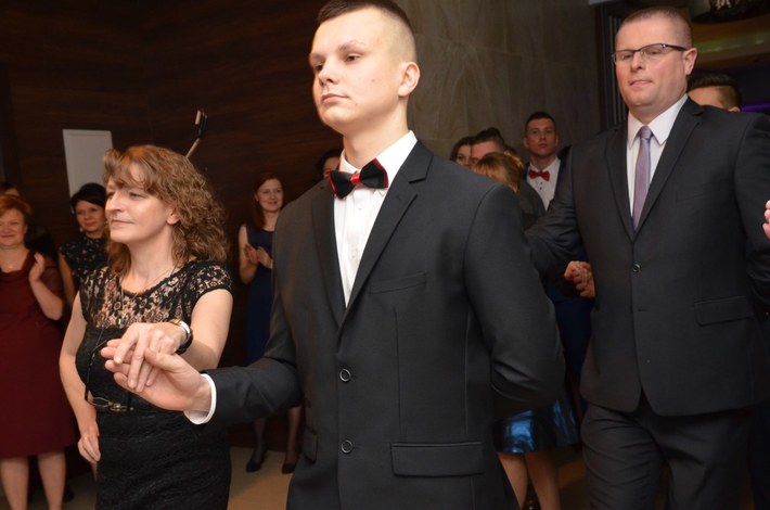 Studniówka Zespołu Szkół Licealnych i Agrotechnicznych w Tucholi - ZDJĘCIA cz.1