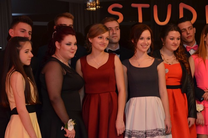 Studniówka ZSLiA w Tucholi... IMPREZA! - ZDJĘCIA cz.2