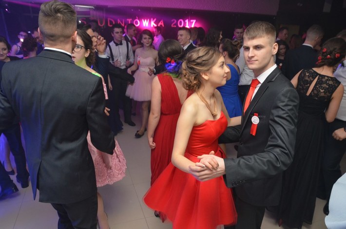 Studniówka ZSLiA w Tucholi... IMPREZA! - ZDJĘCIA cz.2