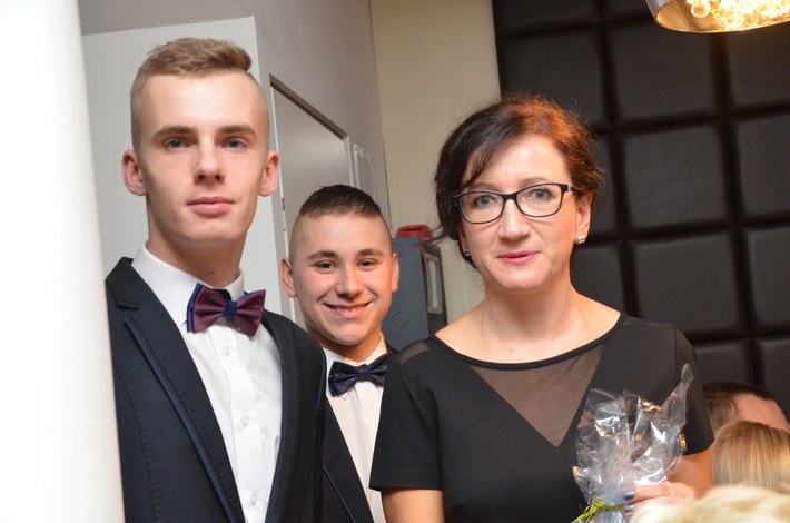 Studniówka ZSLiA w Tucholi... IMPREZA! - ZDJĘCIA cz.2
