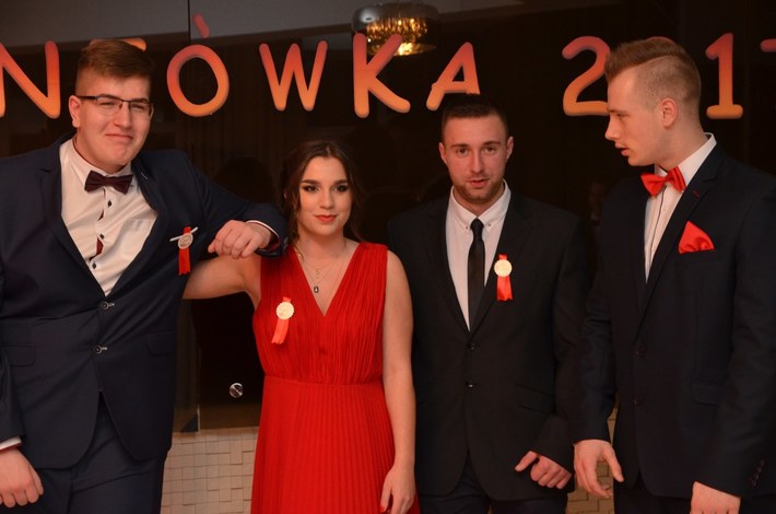 Studniówka ZSLiA w Tucholi... IMPREZA! - ZDJĘCIA cz.2