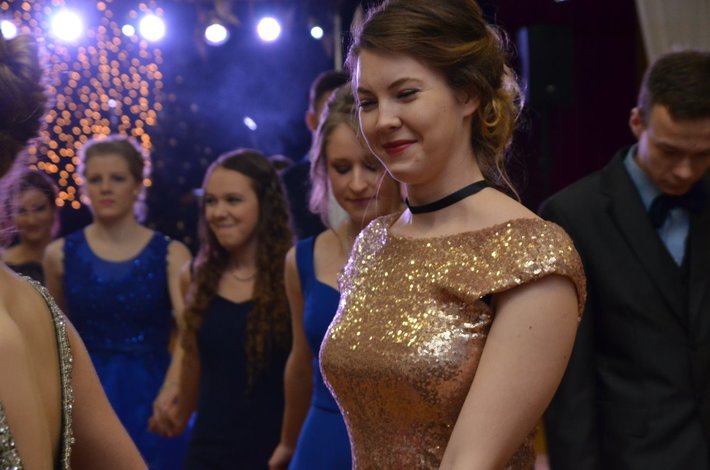 Studniówka uczniów ZSLiT oraz TSR - ZDJĘCIA cz.1