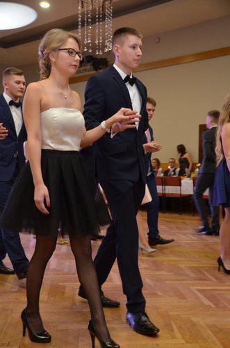 Studniówka uczniów ZSLiT oraz TSR - ZDJĘCIA cz.1