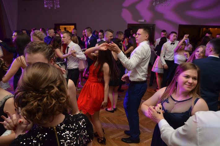 Studniówka ZSLiT oraz TSR. ZABAWA! ZDJĘCIA cz.2