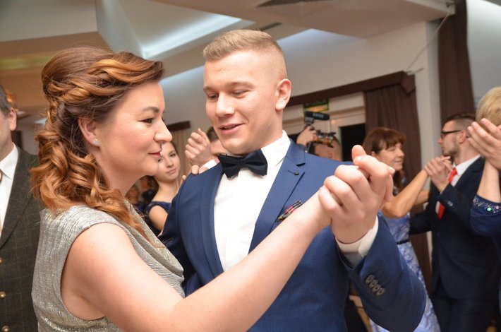 Tuchola: Studniówka - jak bawiło się Technikum Leśne? - ZDJĘCIA cz.2