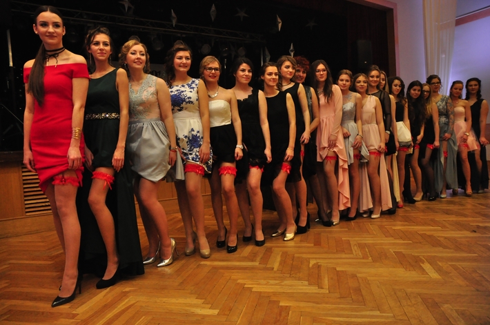 Tuchola: Studniówka Nowodworka (ZSO) - WIELKA GALERIA CZ. 1