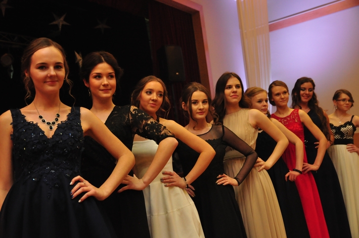 Tuchola: Studniówka Nowodworka (ZSO) - WIELKA GALERIA CZ. 1