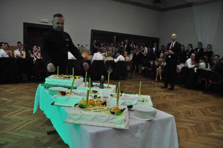 DRUGA część Studniówki Nowodworka