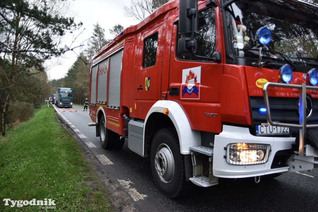 Pożar przyczepy z trzodą chlewną