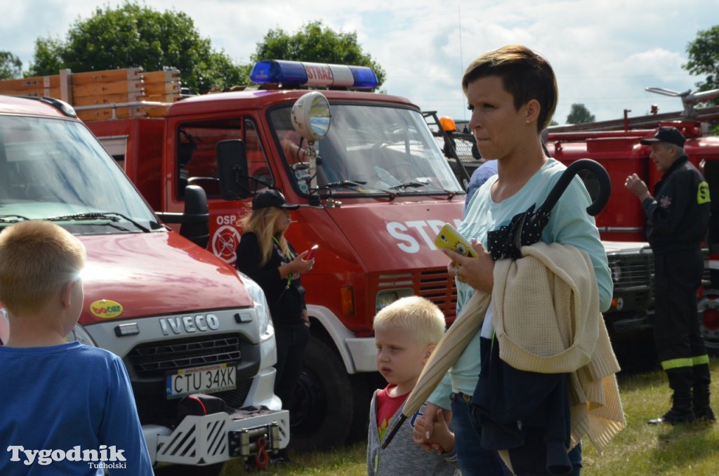 Zlot pojazdów pożarniczych i militarnych