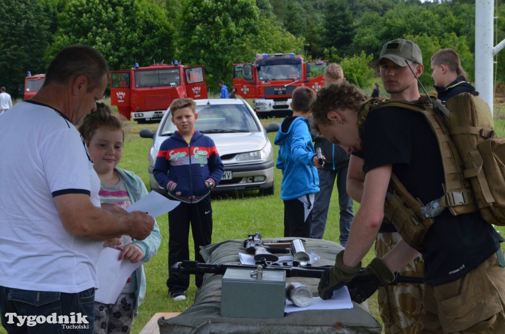 Zlot pojazdów pożarniczych i militarnych