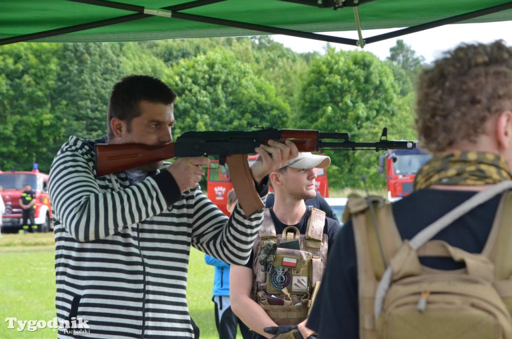 Zlot pojazdów pożarniczych i militarnych