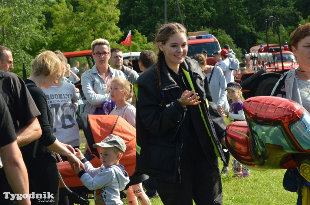 Zlot pojazdów pożarniczych i militarnych