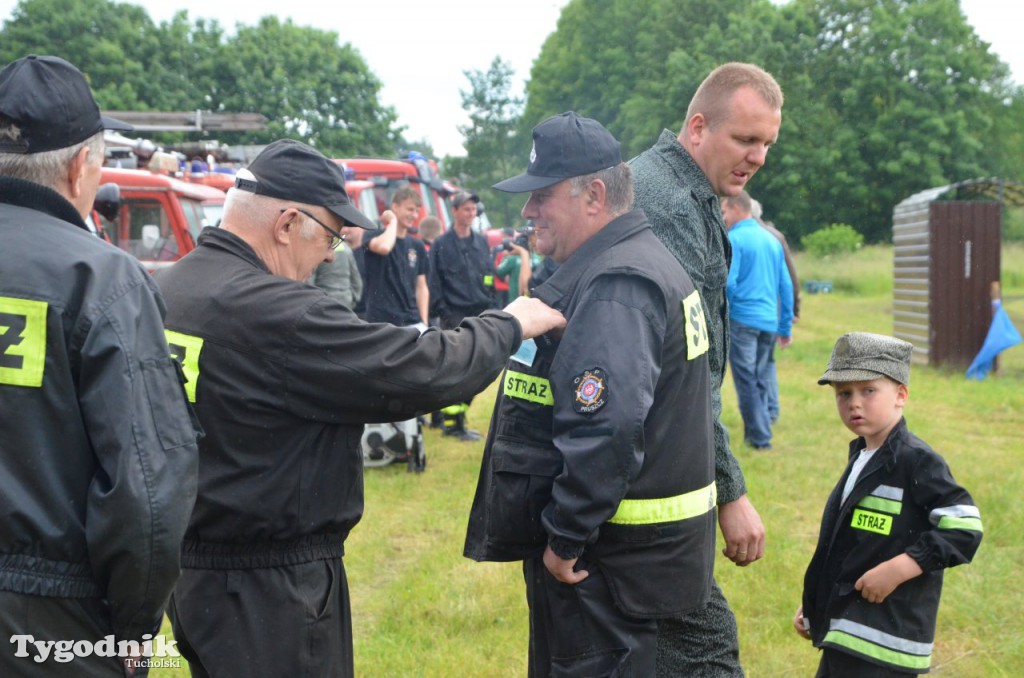 Zlot pojazdów pożarniczych i militarnych