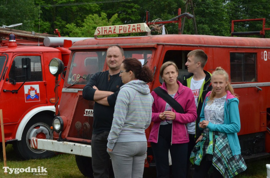 Zlot pojazdów pożarniczych i militarnych