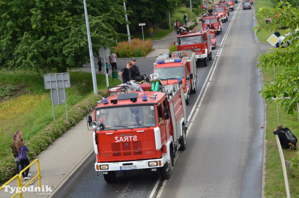 Zlot pojazdów pożarniczych i militarnych