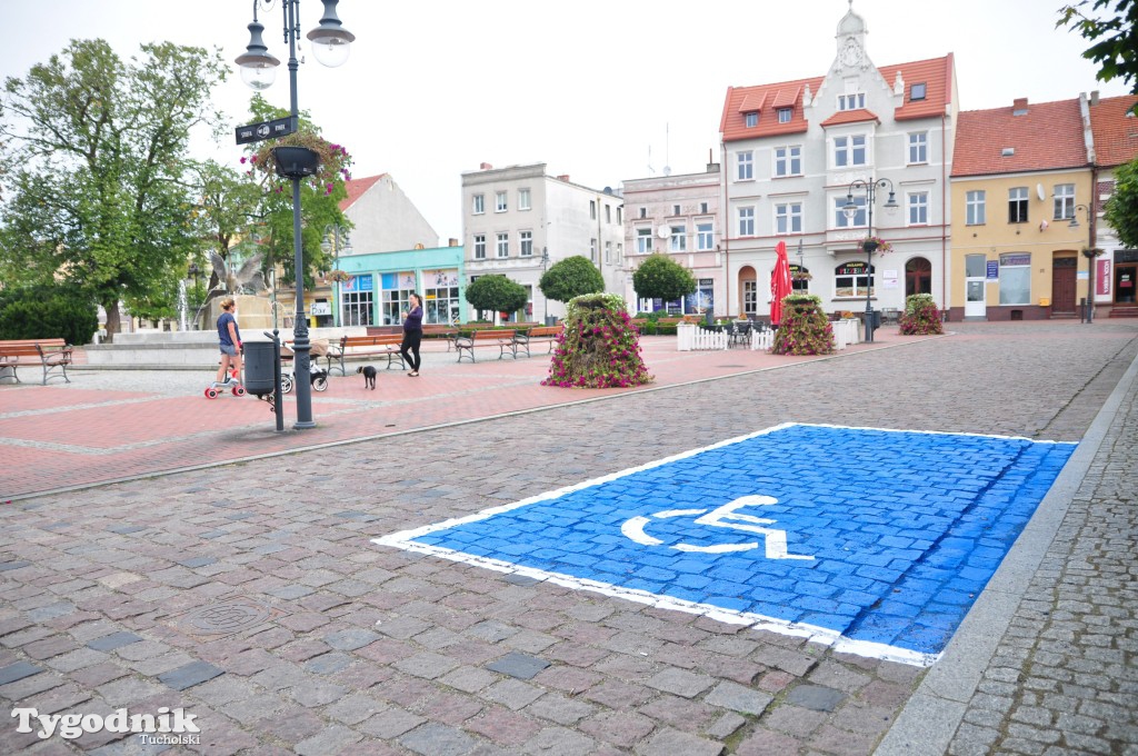 Odmalowany parking na rynku w Tucholi