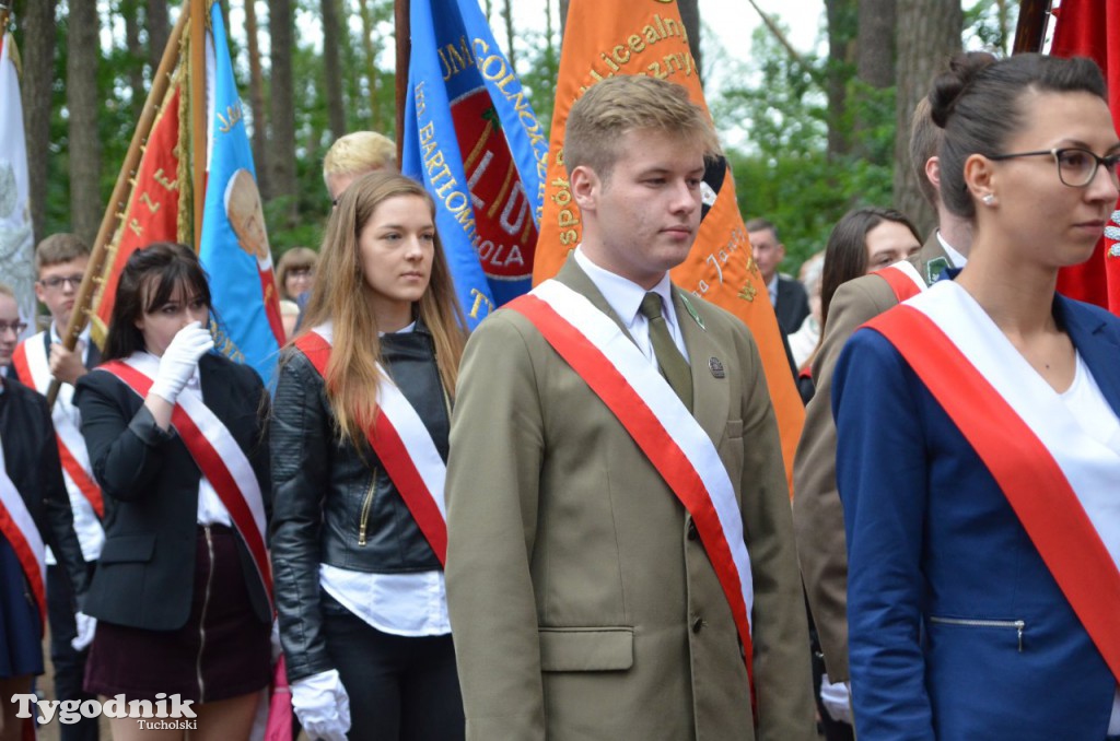 Uroczystości pod pomnikiem w Rudzkim Moście