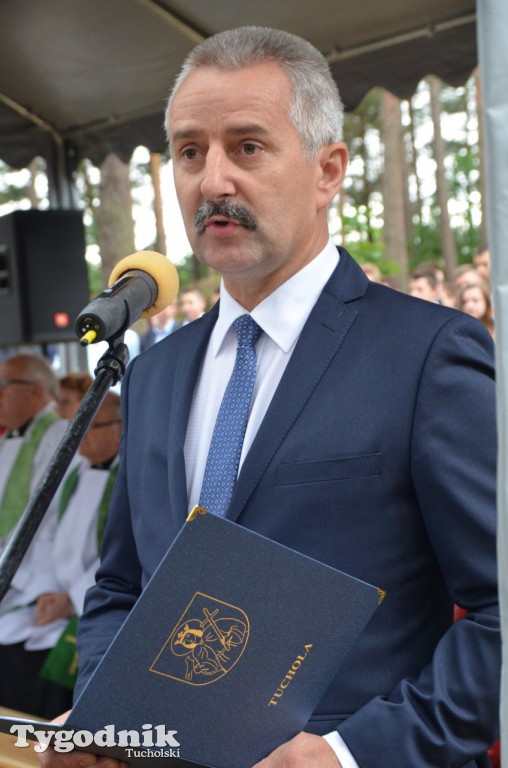 Uroczystości pod pomnikiem w Rudzkim Moście